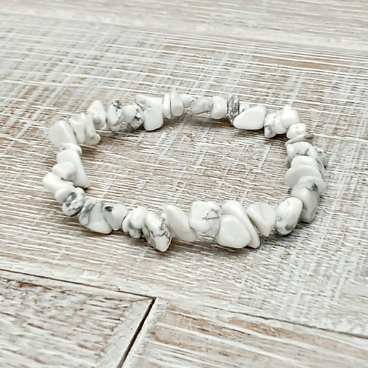 Howlite Chip Bracelet